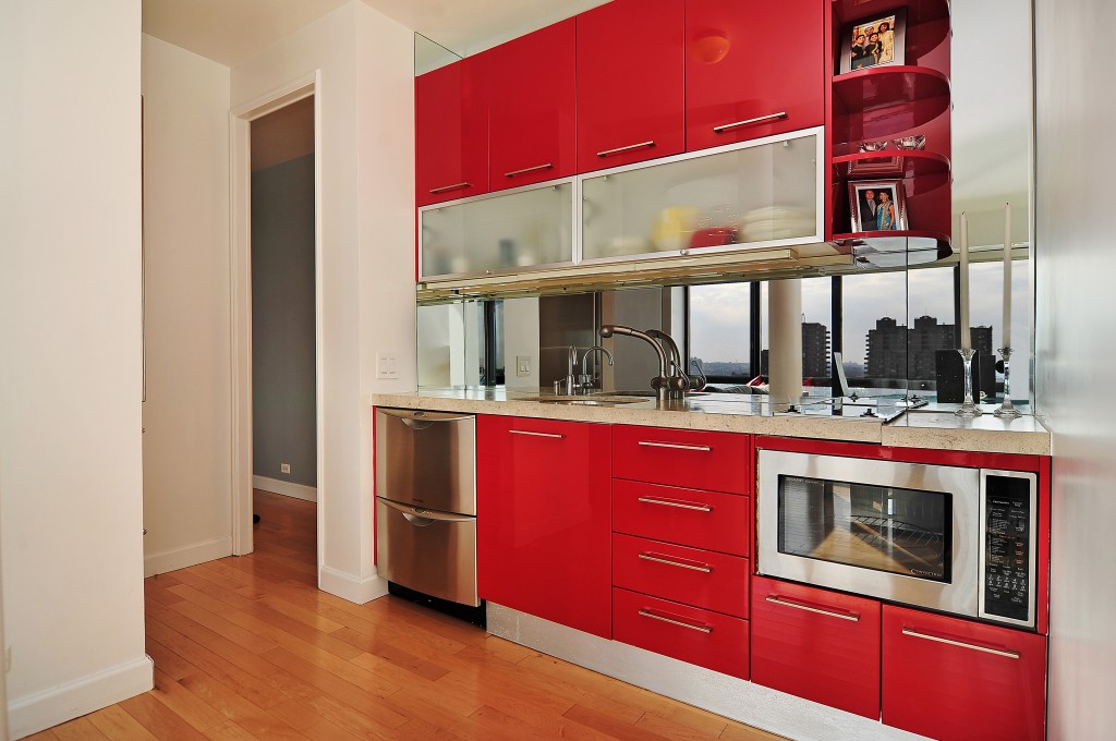 Kitchen with red cupboards