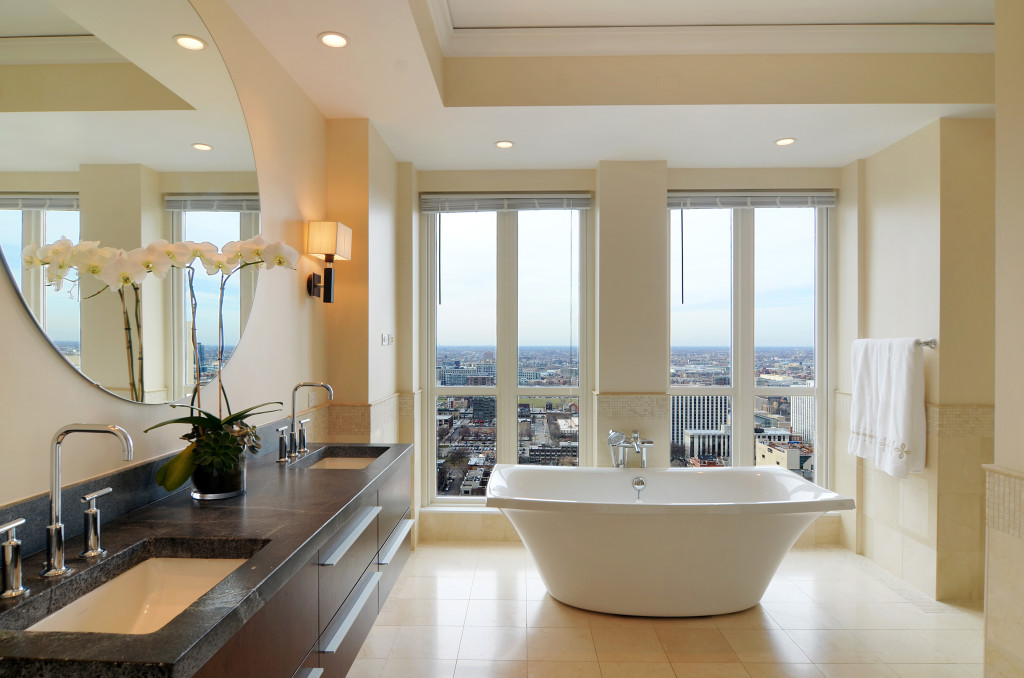 11_E_Walton_Unit_3002_MasterBathroom-1